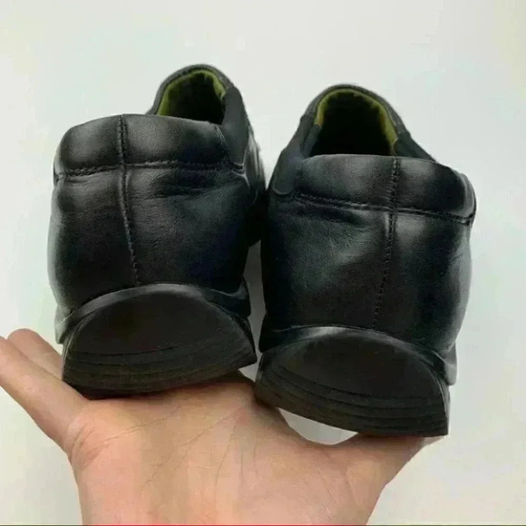 Report flats size 10 black leather loafers - Picture 8 of 11